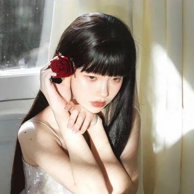 海棠花落又逢君